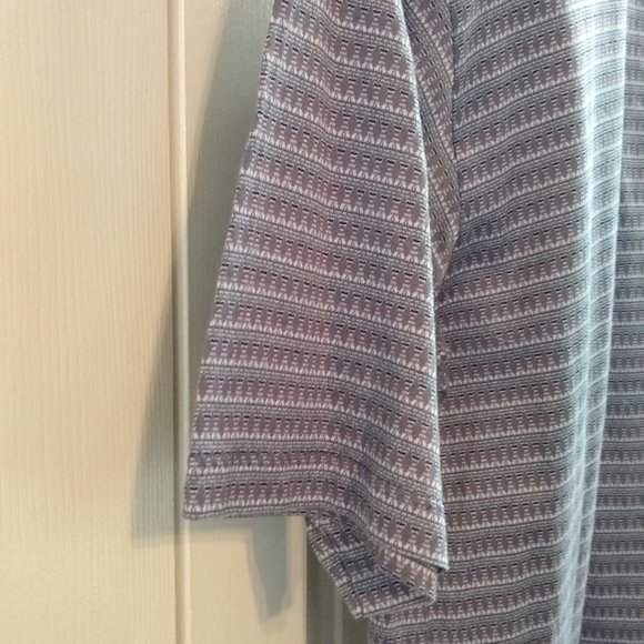 ♦️Exclusive & Rare♦️Bobby Jones Oxford Polo Featuring Iconic Embroidered Golfer - Picture 12 of 14